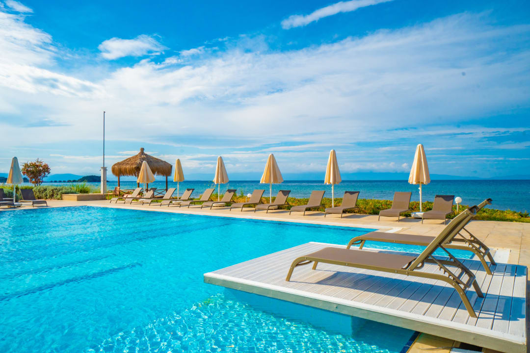 Pool Karya Family Resort  All Inclusive