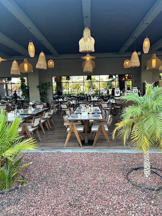 Gastro Jacaranda Luxury Resort