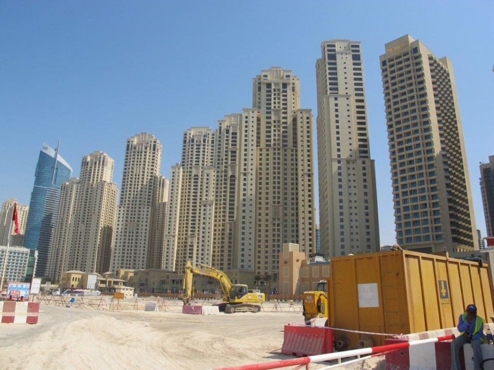 Hotel mit Baustelle Sofitel Dubai Jumeirah Beach