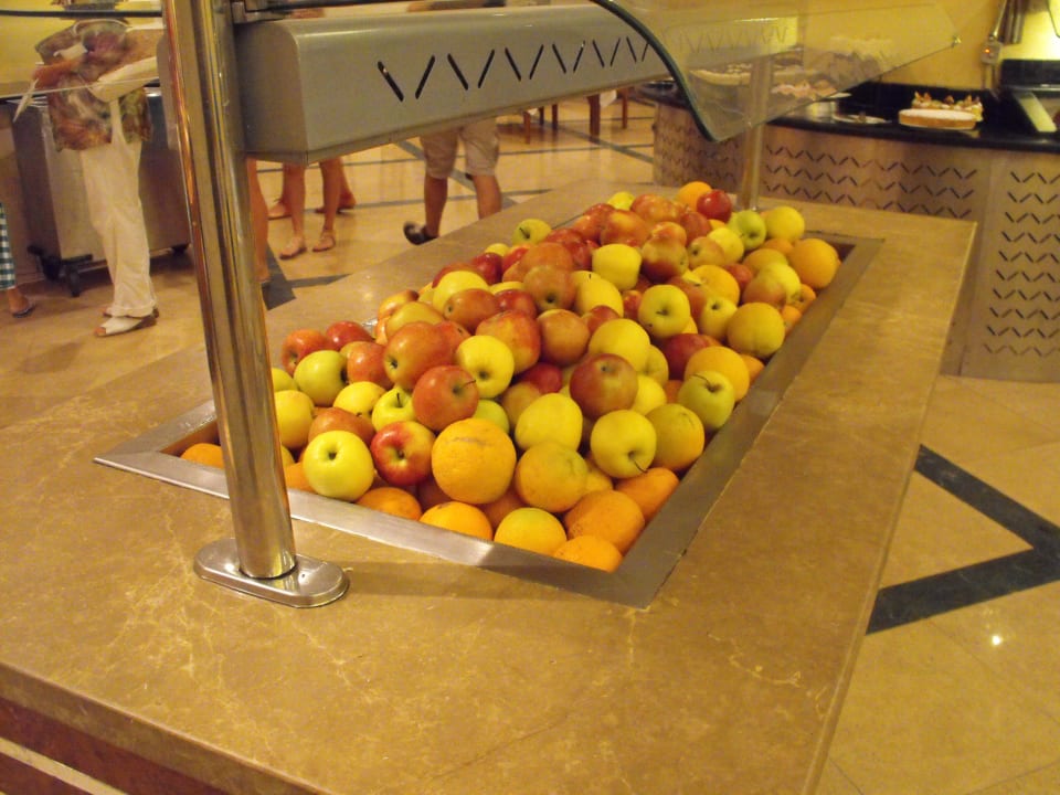Täglich frisches Obst (Apfel,Orange,Bananen,Melone) Parrotel Beach Resort