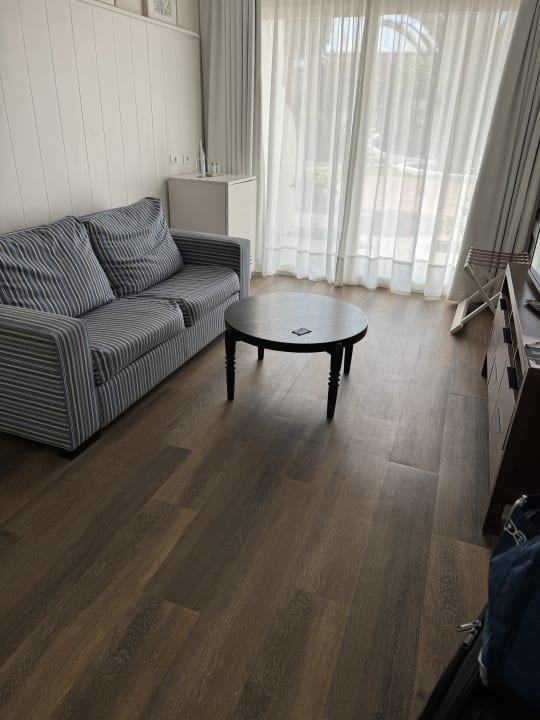 Zimmer H10 Ocean Suites