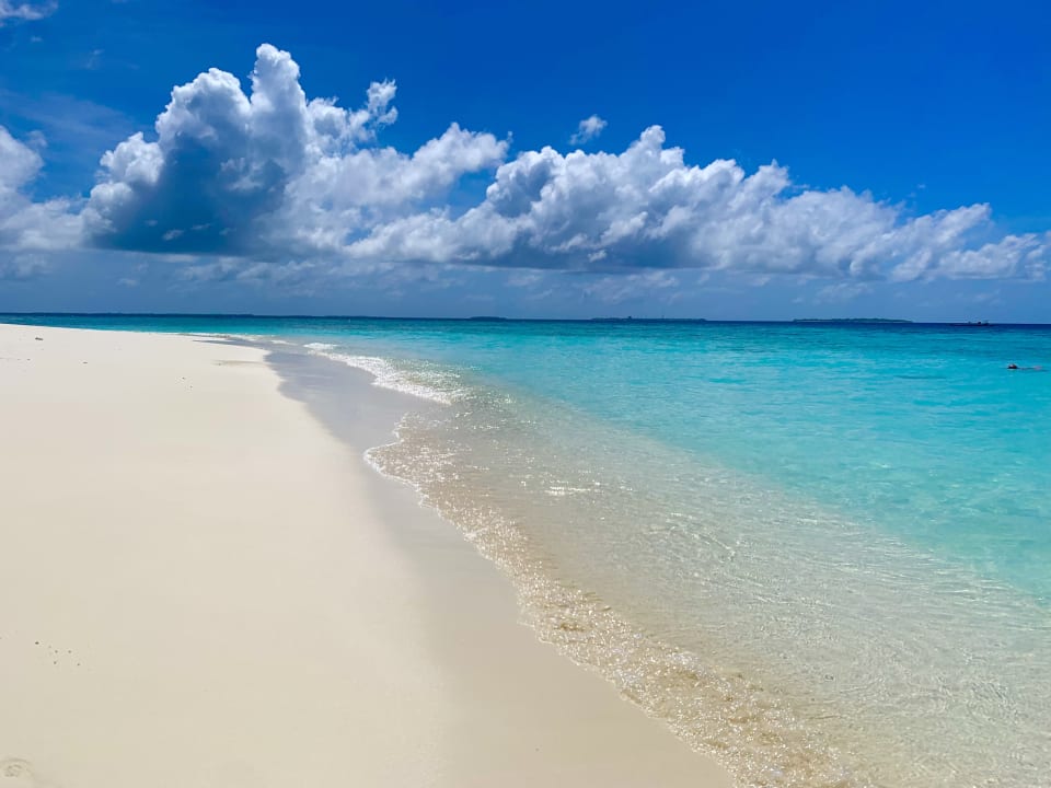 Strand Adaaran Select Meedhupparu Island Resort - Premium All Inclusive