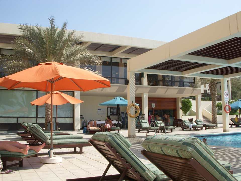 Pool Hilton Garden Inn Ras Al Khaimah