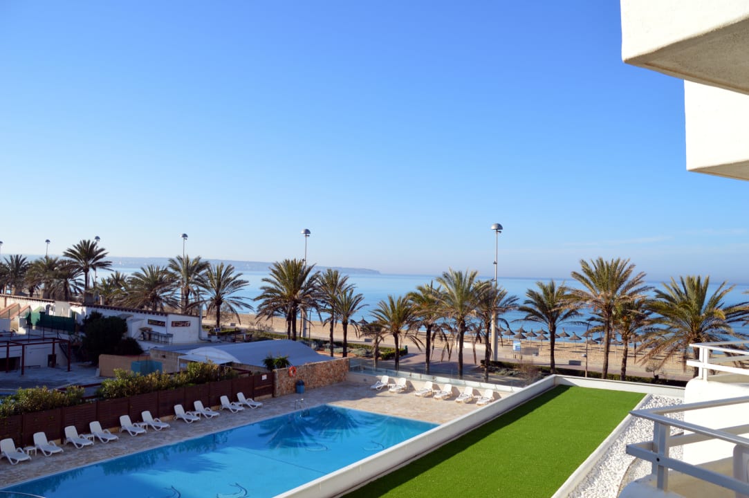 Hotelpool und Meer Hotel HM Gran Fiesta