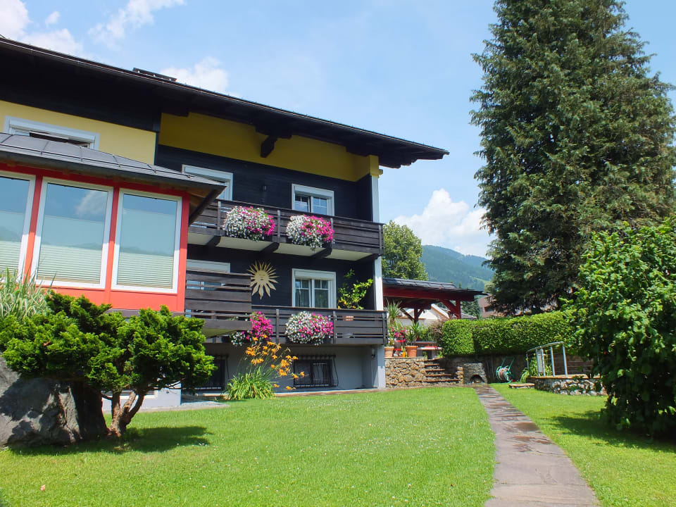 Außenansicht Appartementhaus Altersberger