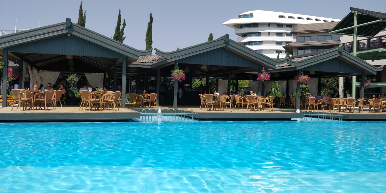 Pool Limak Lara Deluxe Hotel & Resort