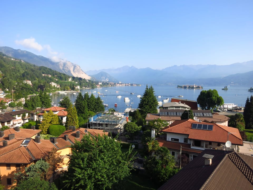Ausblick am frühen Morgen Hotel Royal Stresa