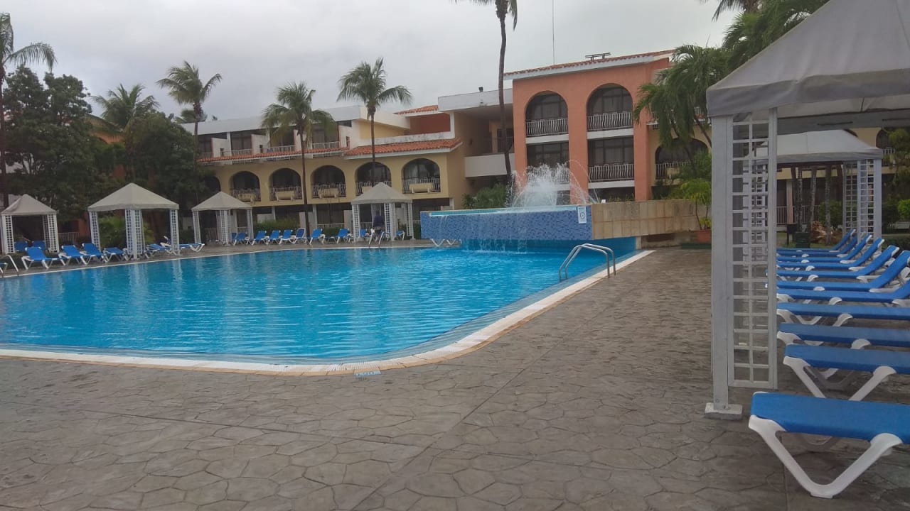 Pool Hotel Roc Barlovento
