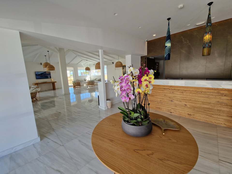 Lobby High Beach Resort