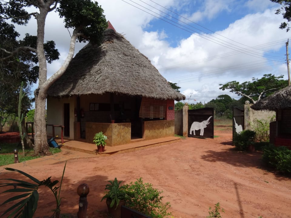 Eingangsbereich Shimba Hills Green Safari Lodge