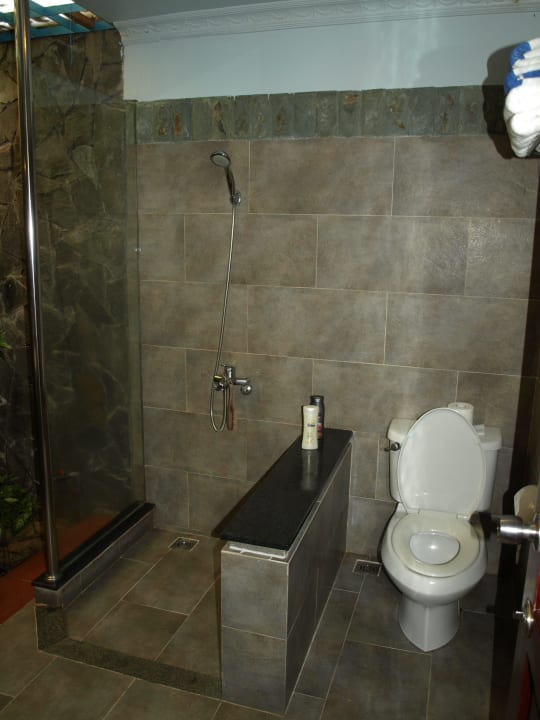 Dusche & Klo Hoang Ngoc Beach Resort