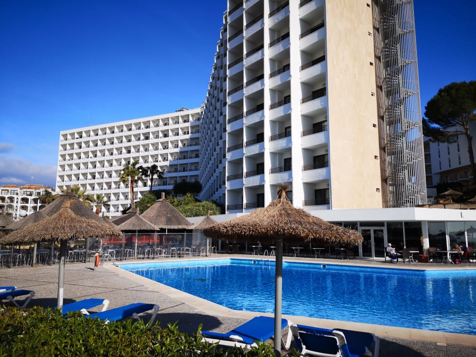 Pool Hotel Vibra Beverly Playa