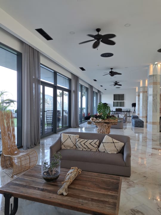 Lobby Hotel Baia Azul