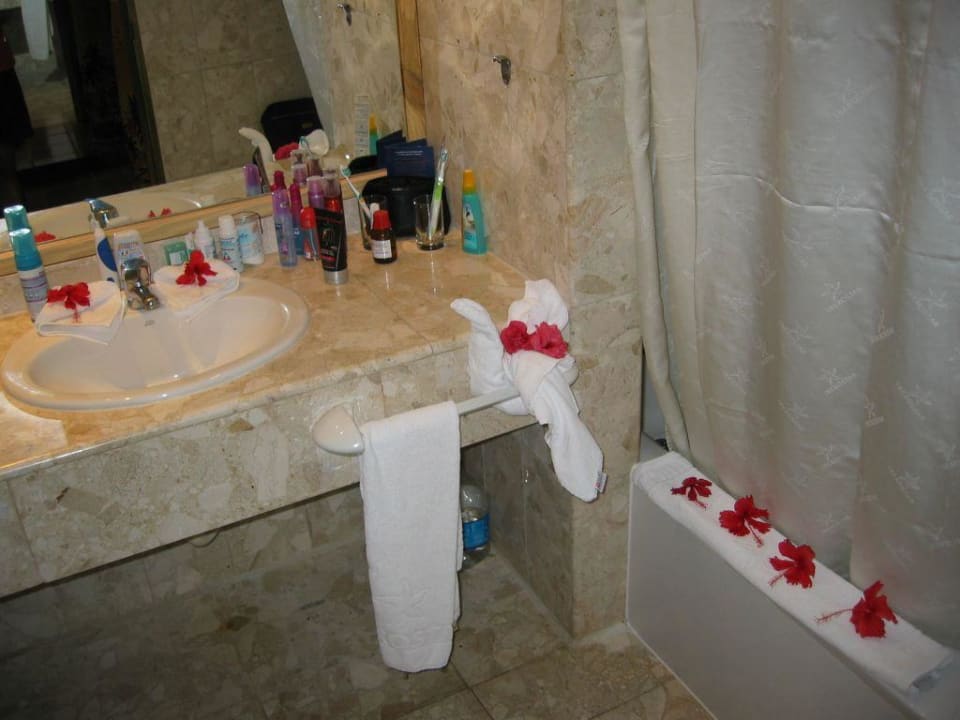 Alles immer schön dekoriert Iberostar Waves Punta Cana