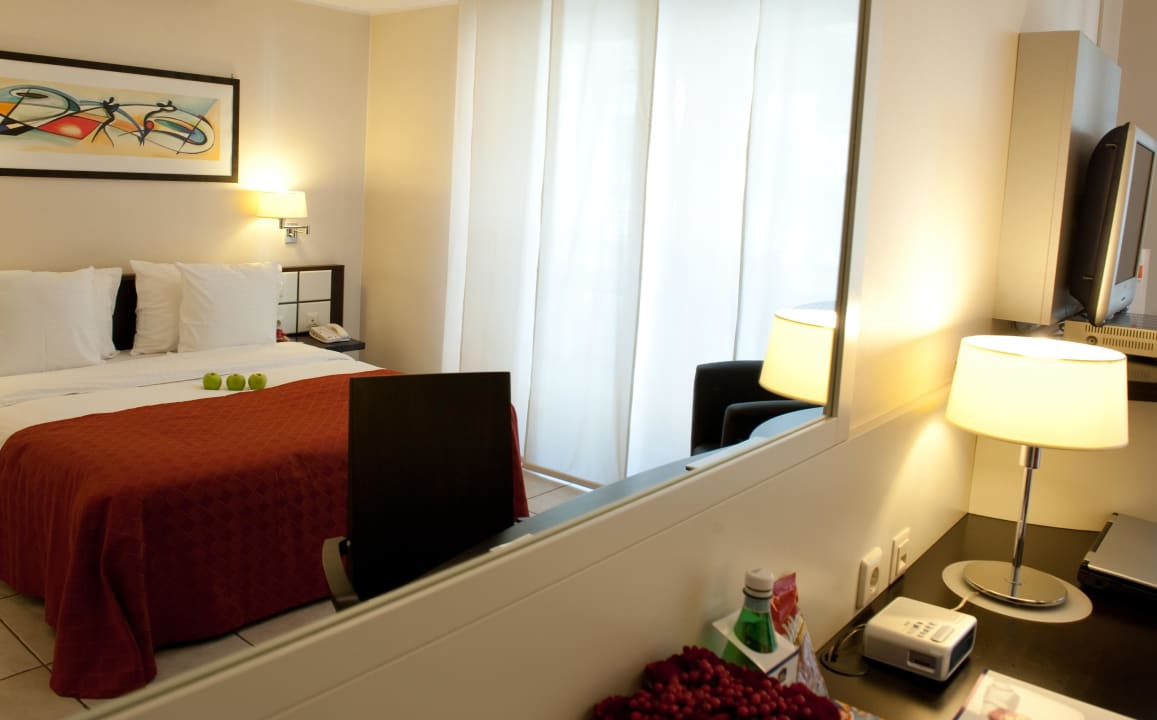 Doppelzimmer SUP Best Western Plus Grand Hotel Victor Hugo