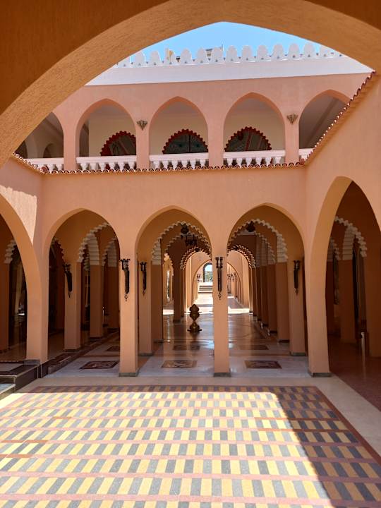 Außenansicht Pickalbatros Alf Leila Wa Leila Resort - Neverland Hurghada