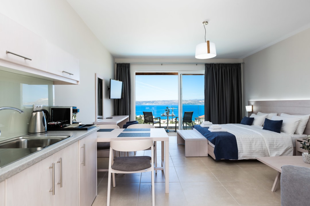 Zimmer Sun and Sea Plus Resort
