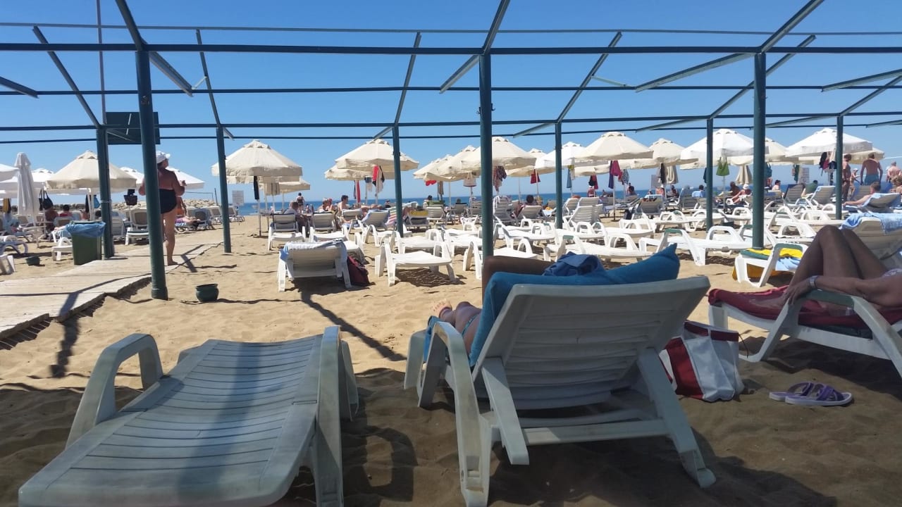 Der Strand  Grand Seker Hotel