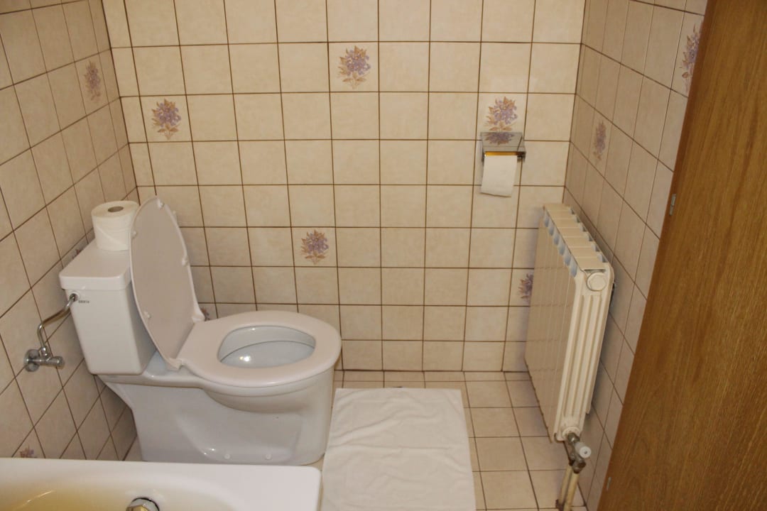 Toilette Hotel Schneeweiß