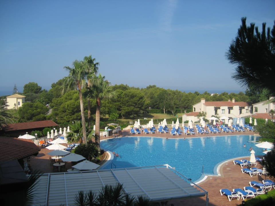 Blick v. Balkon auf Pool; Garten u. Meer Valentin Son Bou