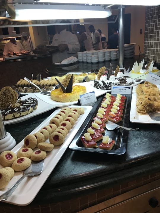 Gastro Hotel Hilton Resort Garden