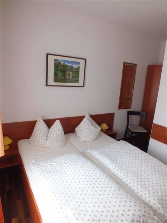 Pension Hinz & Kunz  Pension Hinz & Kunz