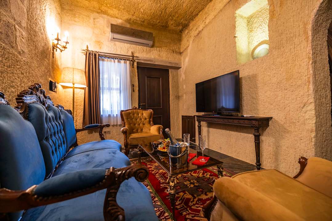 Zimmer Signature Cave Premium Suites