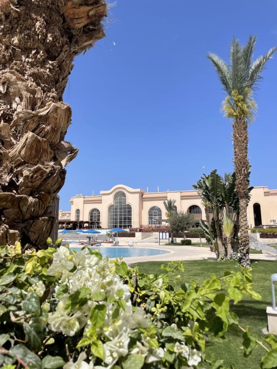 Pool Pyramisa Beach Resort Sahl Hasheesh