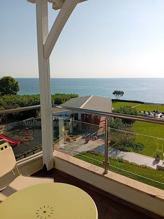 Zimmer Istion Club & Spa