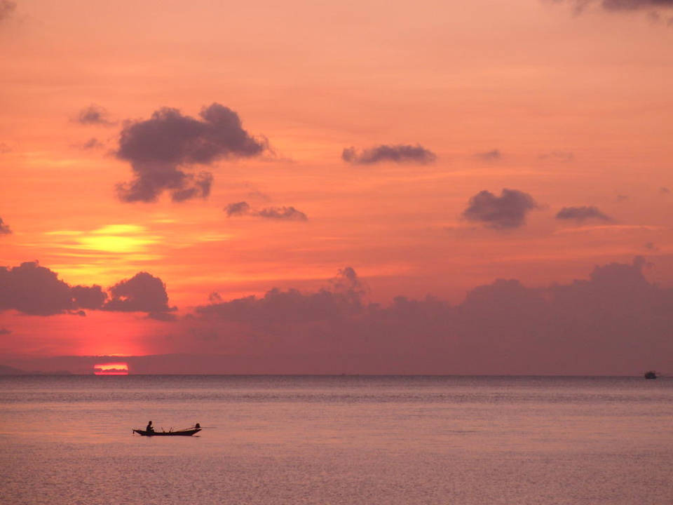 Sonnenuntergang am Strand Long Bay Resort Koh Phangan