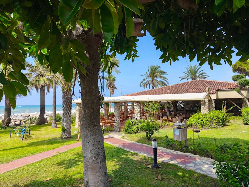 Gastro Hotel Defne Garden