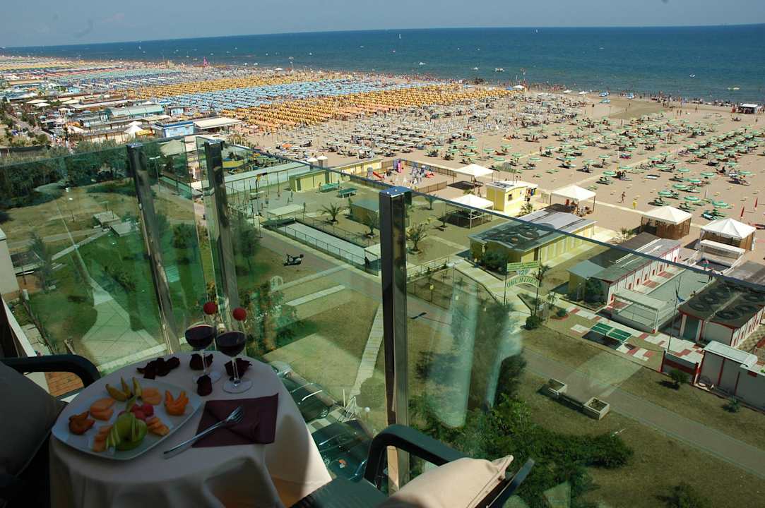 Hotel Regina Rimini Vacanze Rimini Urlaub  Hotel Regina