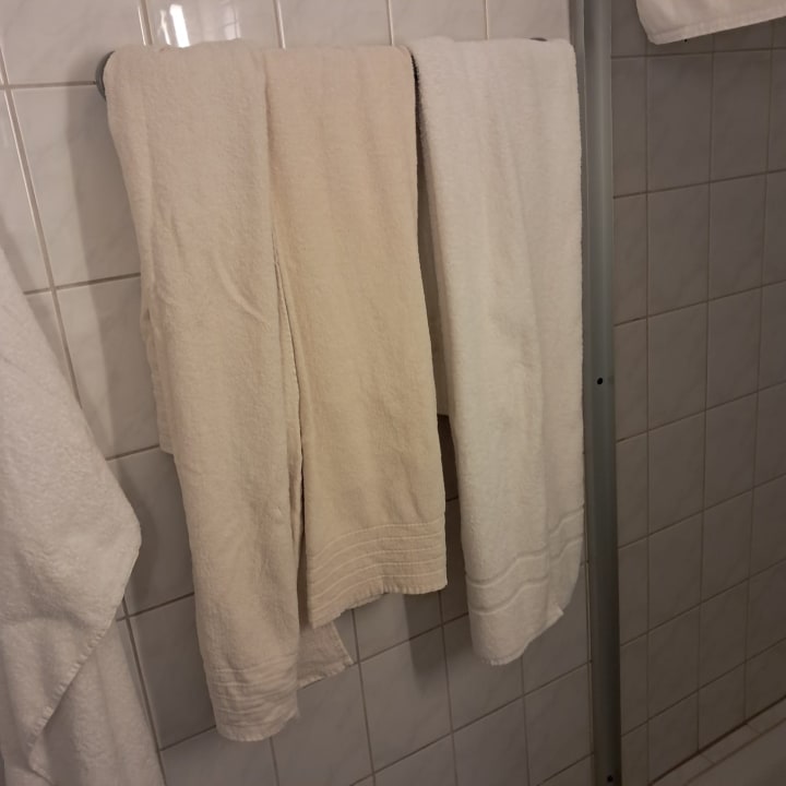 Zimmer Werrapark Resort Hotel am Sommerberg