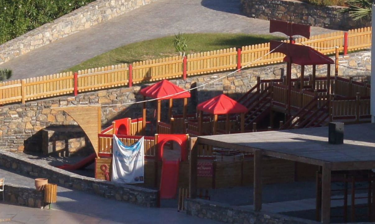 Der Spielplatz der Hotelanlage Atlantica Mikri Poli Crete
