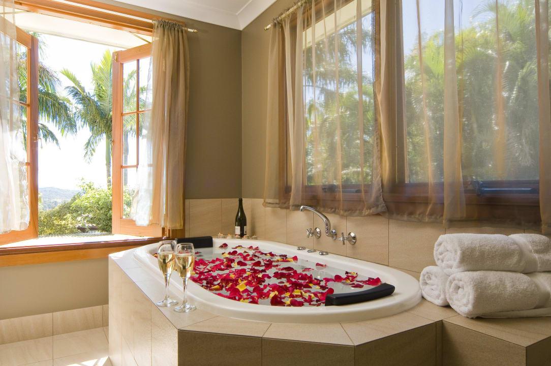 Delicious Double Deep Spa Baths with Views SummerHills Retreat Byron Bay