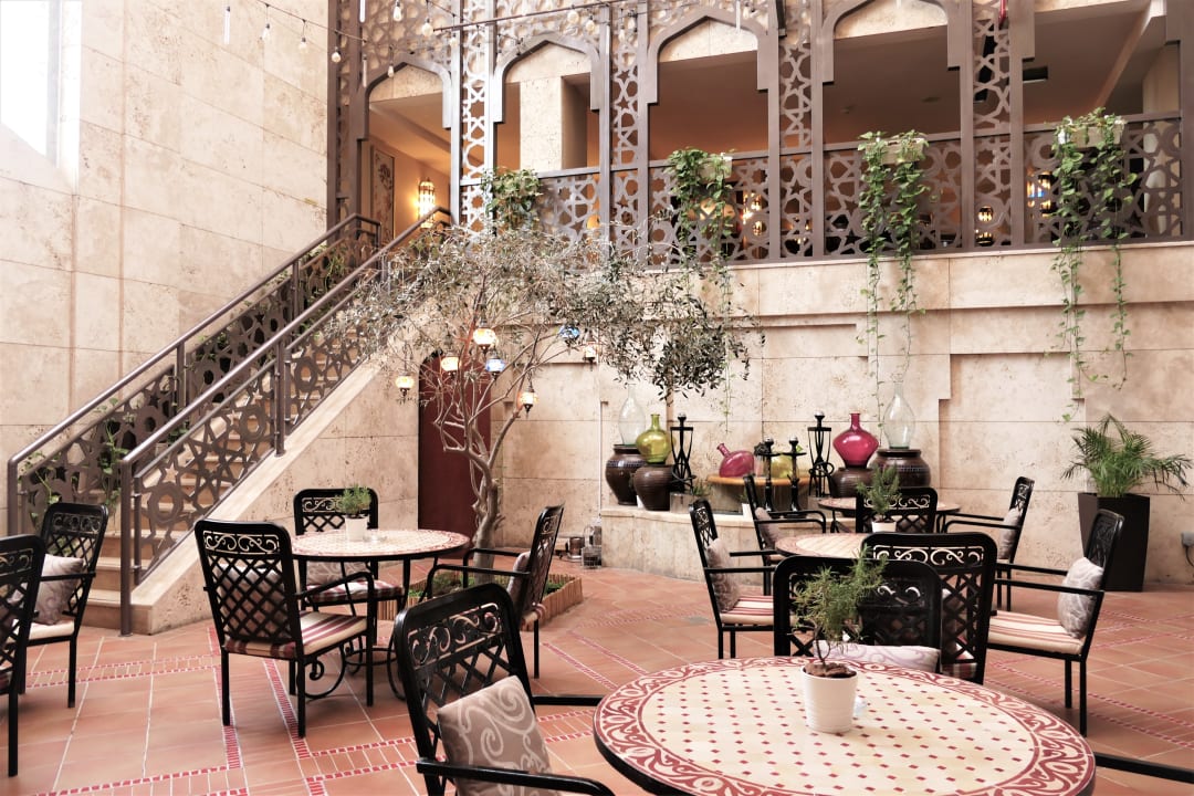 Gastro Ajman Saray, a Luxury Collection Resort