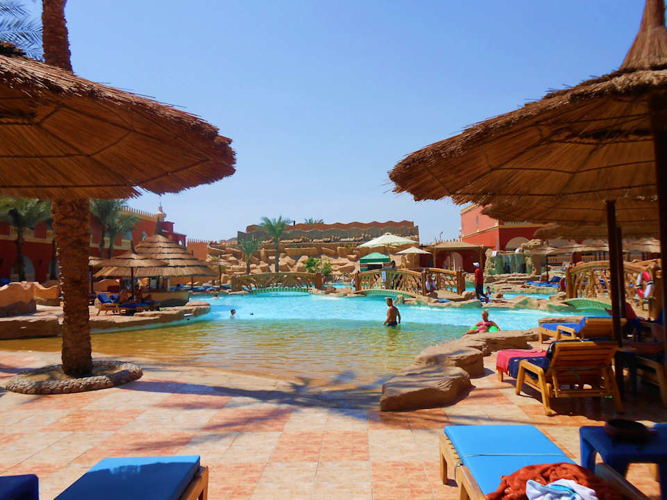 Animation Pool Pickalbatros Alf Leila Wa Leila Resort - Neverland Hurghada