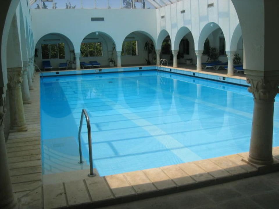 Hallenbad Hotel Méditerranée Thalasso Golf