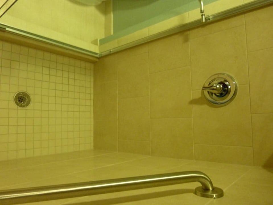 Dusche Hotel Hyatt Place Fort Myers / at The Forum