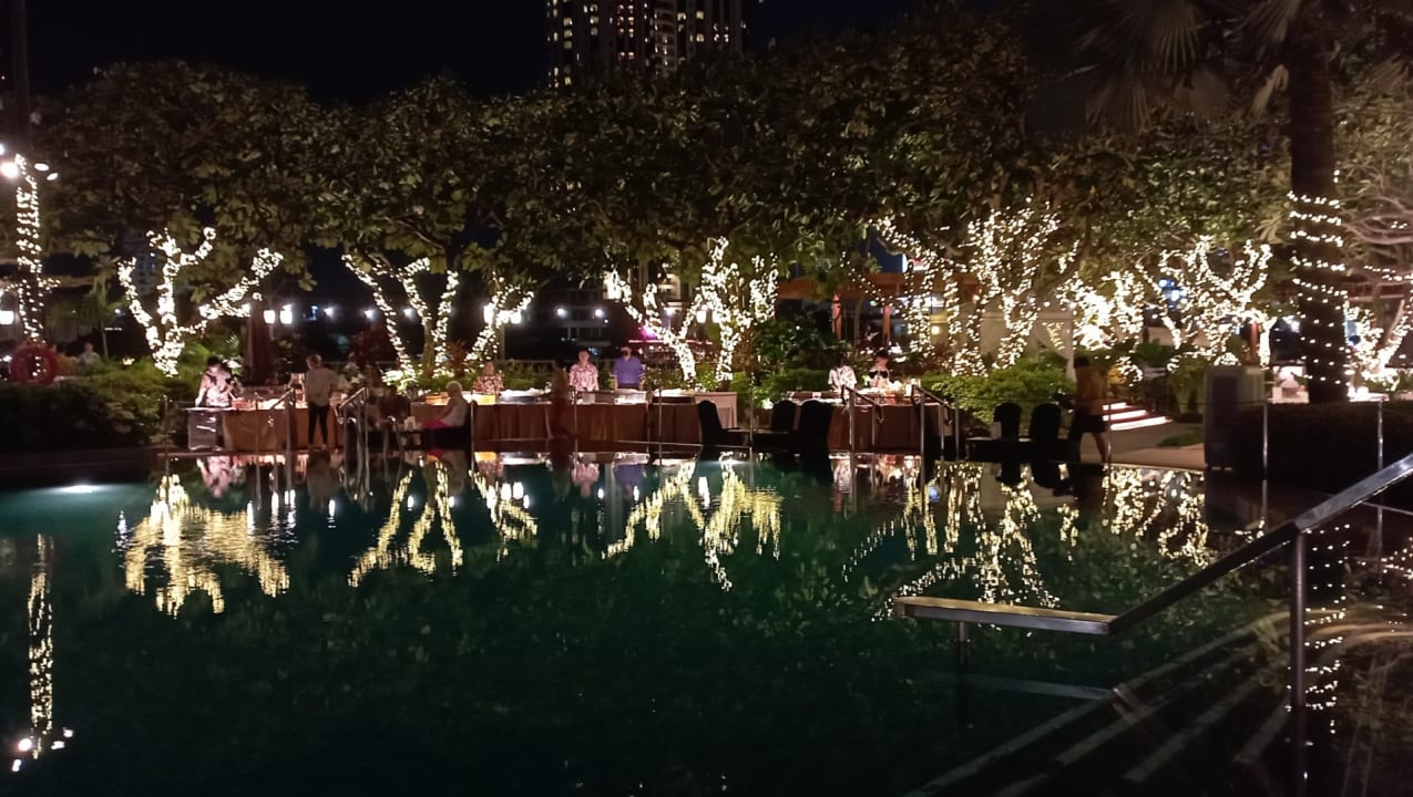 Pool Shangri-La Hotel, Bangkok