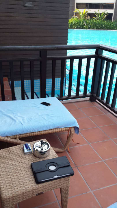 Balkon mit Poolzugang Anantara The Palm Dubai Resort