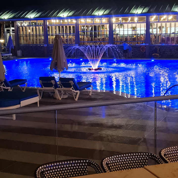 Pool Arina Beach Resort