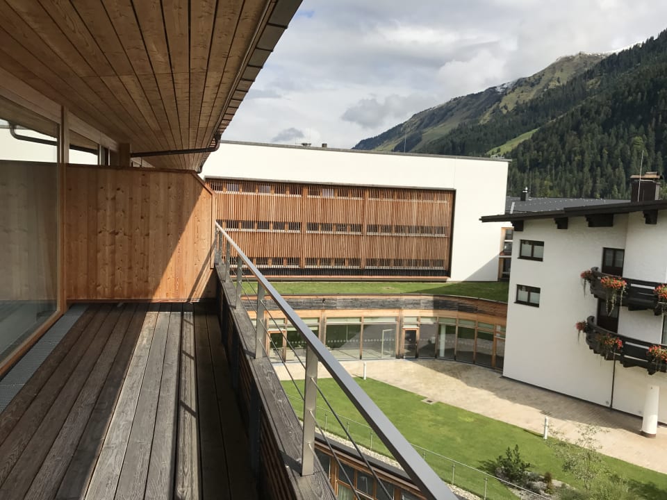 "Außenansicht" A-ROSA Ifen Hotel Kleinwalsertal (Hirschegg ...