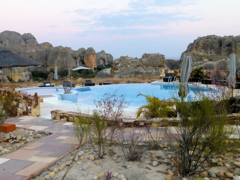 Pool Isalo Rock Lodge