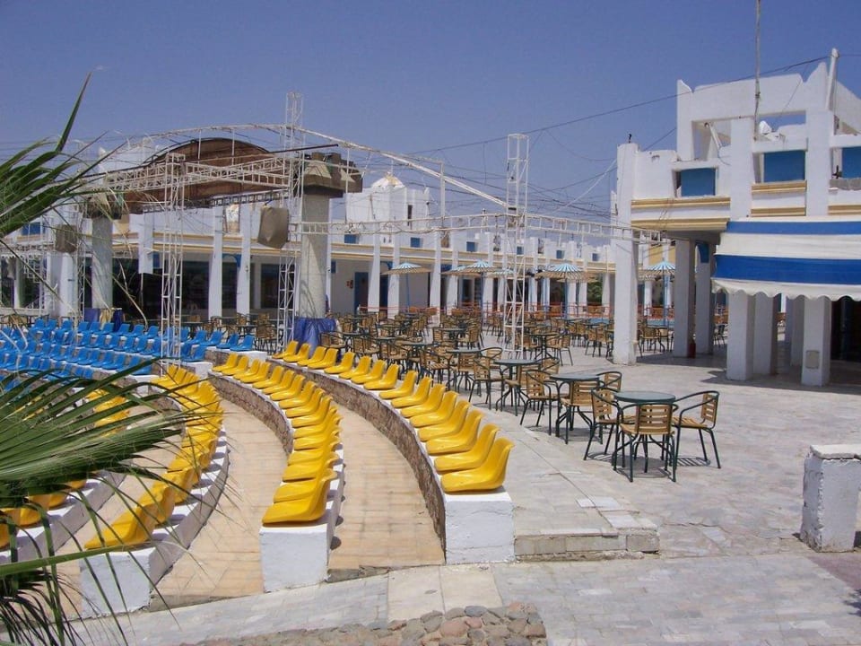 Amphitheater Mirage Bay Resort & Aqua Park