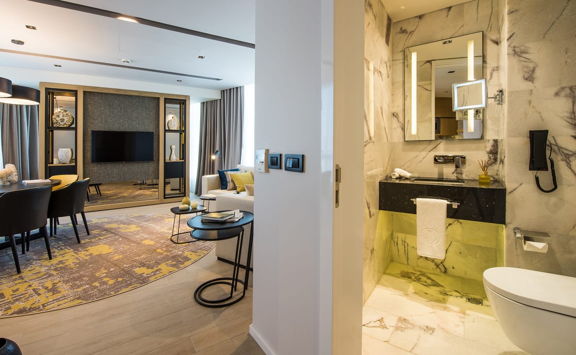 Zimmer WestSide Residences by Rotana