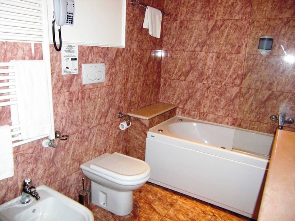 Badezimmer Grand Hotel Di Lecce