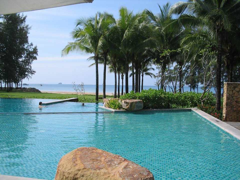 Pool Dusit Thani Krabi Beach Resort