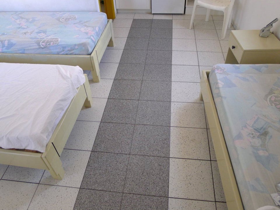 Platz im Raum Hotel Happy Days