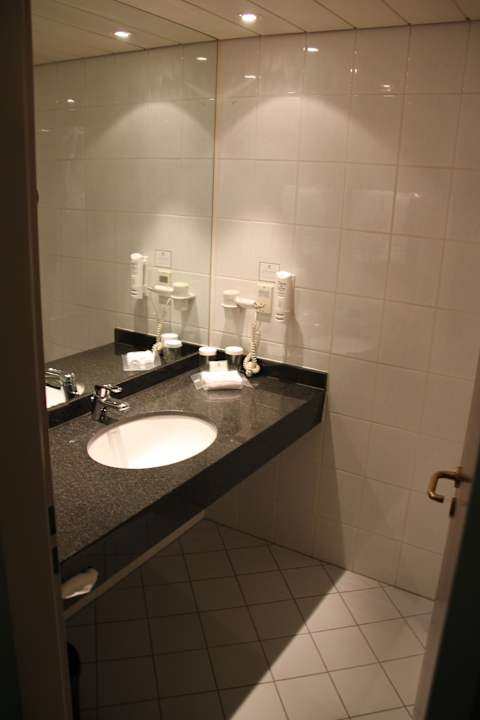 Bad / waschtisch Leonardo Hotel Düsseldorf Airport - Ratingen